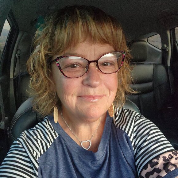 XMAS IDEALS NEW INVENTORY $3 STARTS S-3XL 11/4/25 @ 6:30 PM AZ - Picture 5 of 7